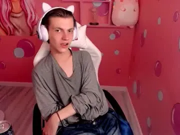 Offline otto_williams on Chaturbate