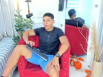 Offline percy_god on Chaturbate