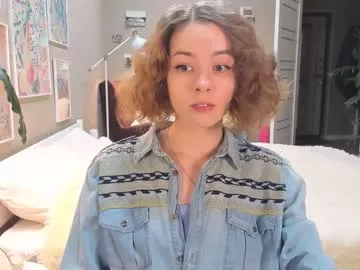 Offline poli__ on Chaturbate