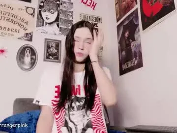 power_ranger_pink on Chaturbate