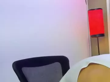 Offline prince_arthur77 on Chaturbate