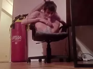 Offline princeofprague420 on Chaturbate