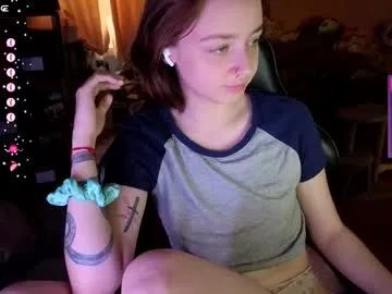 queen_kitty1818 on Chaturbate 