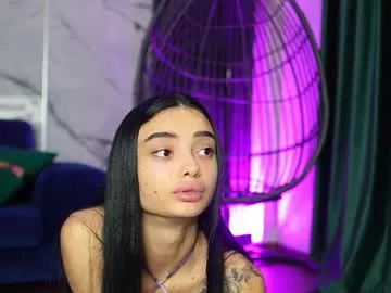 Offline rachelravee on Chaturbate