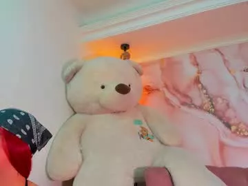 Offline ravingxxmads on Chaturbate