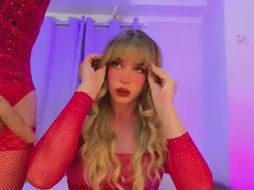 Freechat reginarose on Chaturbate