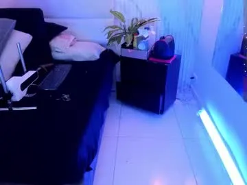 reginavegaa on Chaturbate