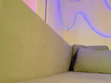 Offline rinacain on Chaturbate