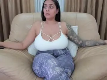 Offline rosasweet02 on Chaturbate