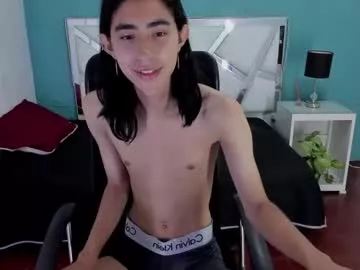 Offline ryo_fem on Chaturbate