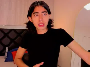 Offline ryo_fem on Chaturbate