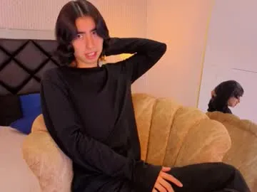 Offline ryo_fem on Chaturbate