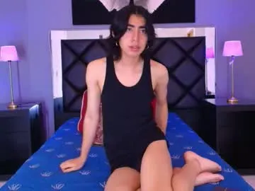 Offline ryo_fem on Chaturbate