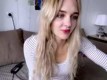 Offline sailormoon666_ on Chaturbate