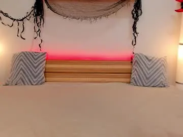 Offline satimilf_ on Chaturbate