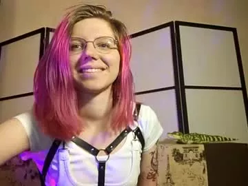 Offline scarlettsrose on Chaturbate