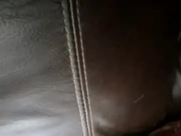 Offline secret18slaveanon on Chaturbate