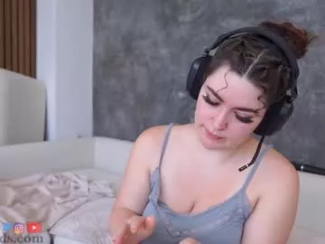 serareads on Chaturbate