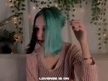 she_well on Chaturbate