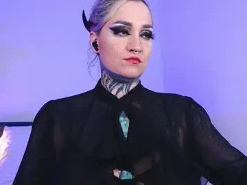 Offline sindeleros on Chaturbate