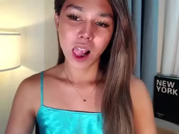 Offline skyllerkent on Chaturbate