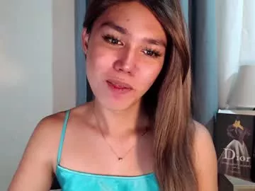 Offline skyllerkent on Chaturbate