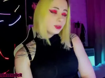 Offline snake_bites on Chaturbate