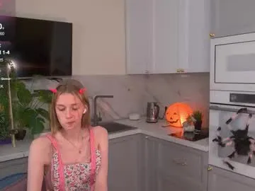 Offline sofiapure18 on Chaturbate