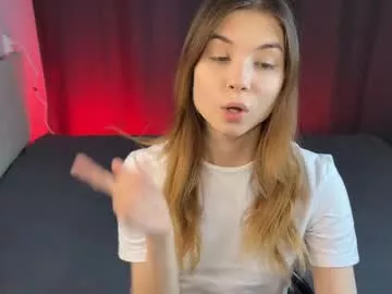 Offline sofiasuper on Chaturbate