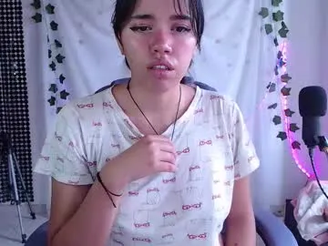 Offline sophie_north on Chaturbate