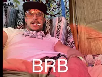 Offline straightishd on Chaturbate