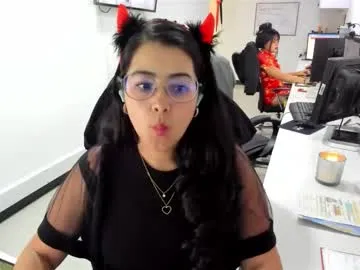 Offline studcb_ on Chaturbate