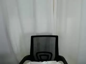 Offline sugarsighs on Chaturbate