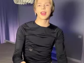 sunshinealex on Chaturbate 