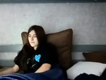 Offline tempiebunting on Chaturbate