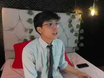 Offline thiago_kozak on Chaturbate