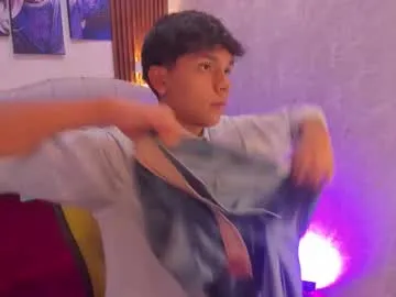 Offline thiago_kozak on Chaturbate