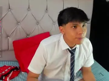 Offline thiago_kozak on Chaturbate