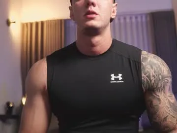 Group thomas_falcon1 on Chaturbate