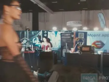 tiannarae — tits ans glasses 10 min #sexy #milf #nipples #sexy #taboocalgary [907 tokens remaining]