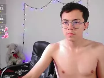 Offline tina_n_charlie on Chaturbate