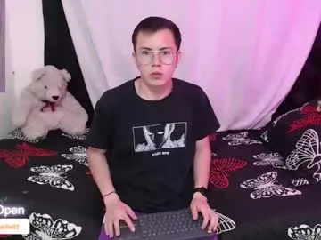 Offline tina_n_charlie on Chaturbate