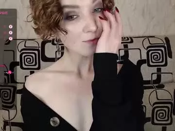 Offline tinawincee on Chaturbate