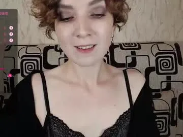Offline tinawincee on Chaturbate