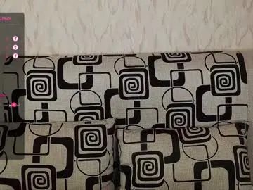 Offline tinawincee on Chaturbate