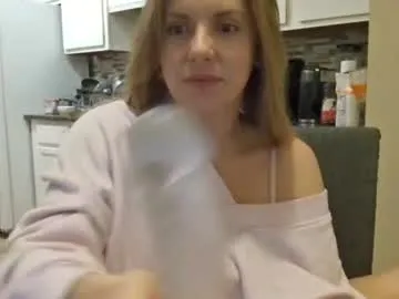 Offline tinywithtiddies on Chaturbate