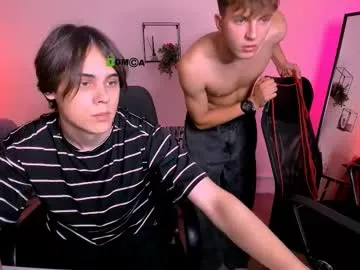 Offline travis_wolf_ on Chaturbate