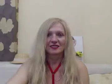 Offline truefoxyyy on Chaturbate