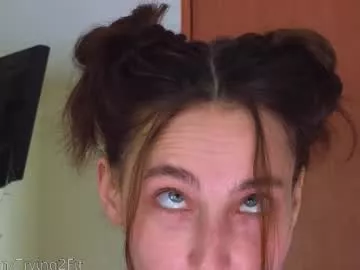 Freechat trying2fit on Chaturbate