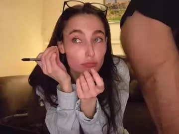 Freechat trying2fit on Chaturbate